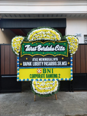Papan Bunga Duka di Telang