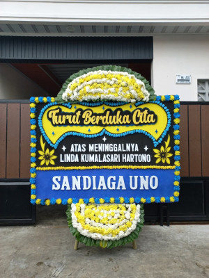 Papan Bunga Duka di Telang